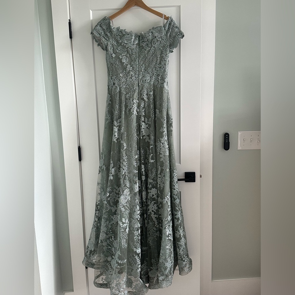 LARA 29122 Silver Sage Off-Shoulder Women’s Lace Embroidered Formal Dress Sz 10 - Picture 6 of 10
